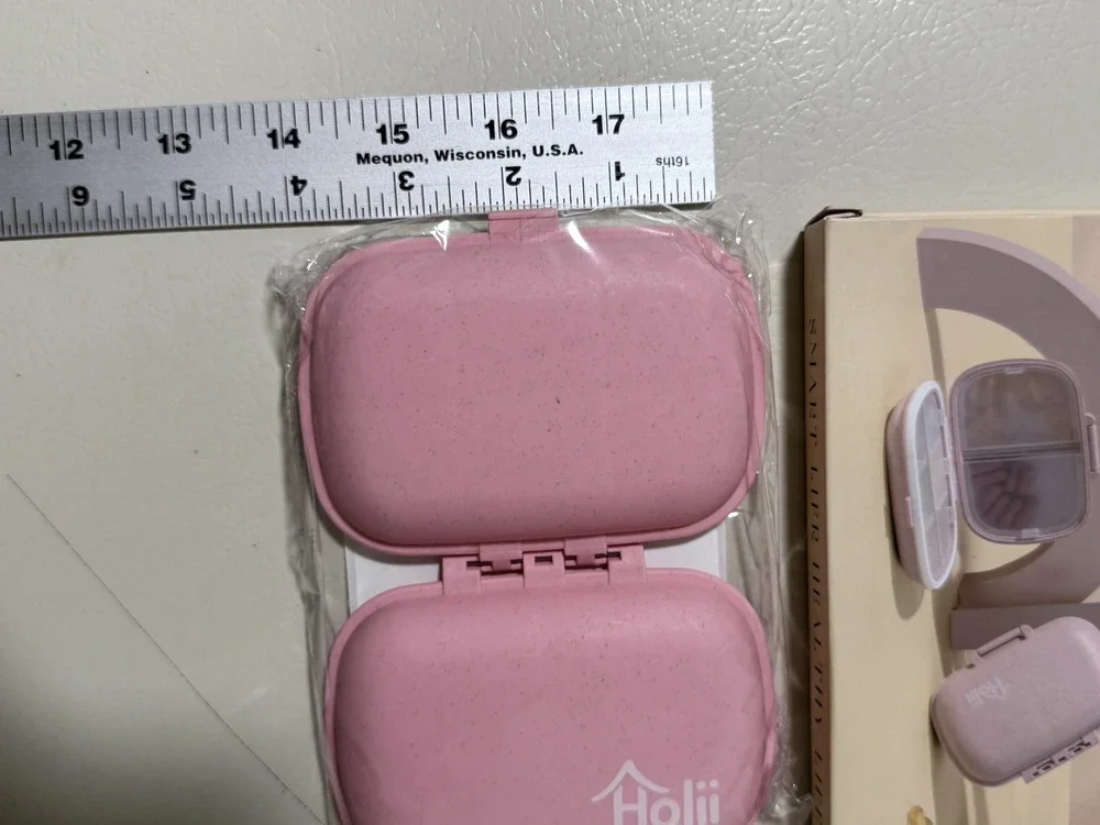 Daily Pill Organizer Pink 8 Compartment Travel Medicine Case Weekly